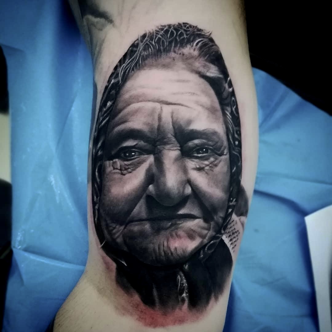 Modele tatuaje - InkStar