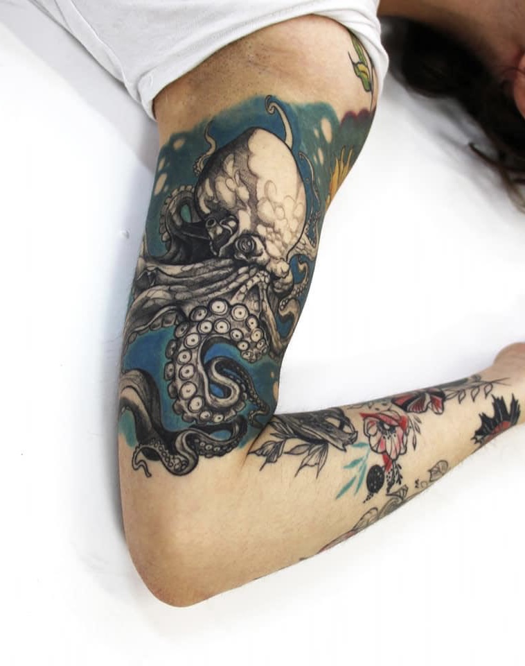 tatuaj caracatita,tatuaj full sleeve, tatuaj marin , tatuaj color, tatuaj brat