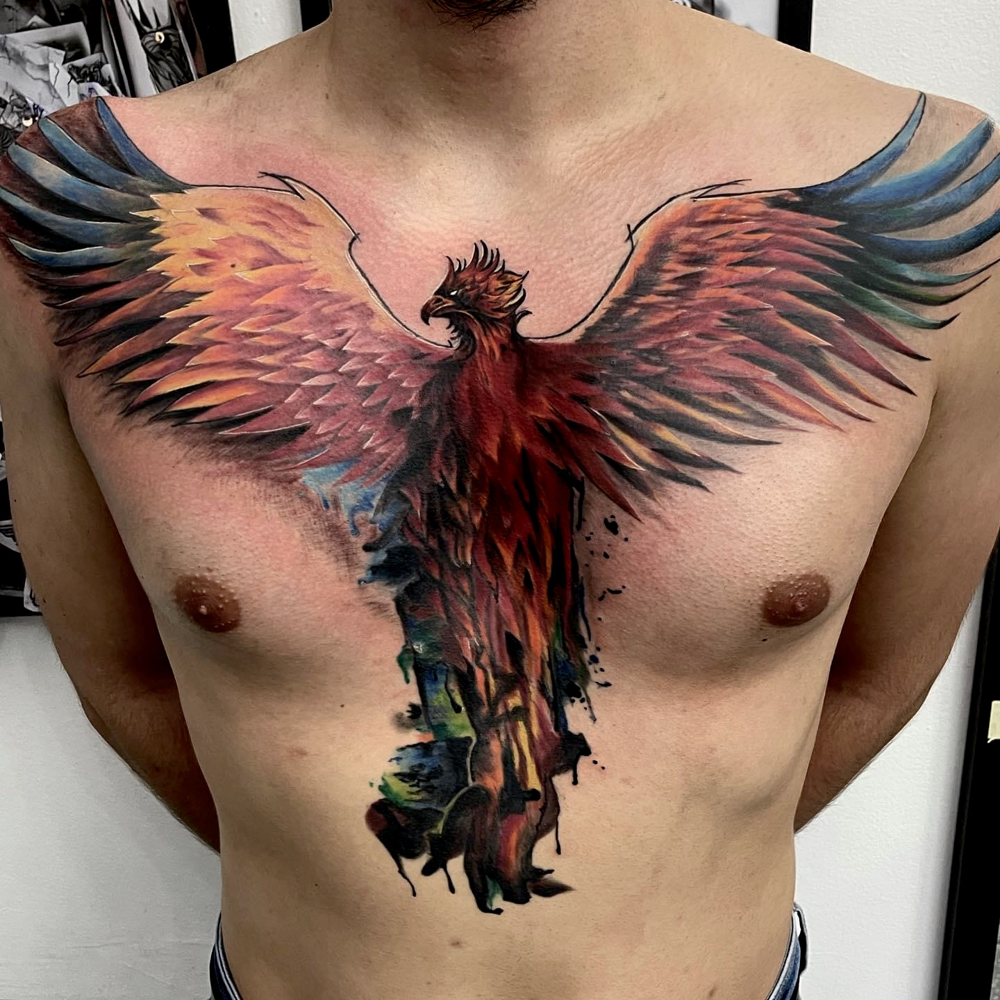 tatuaj piept, tatuaj phoenix, tatuaj color